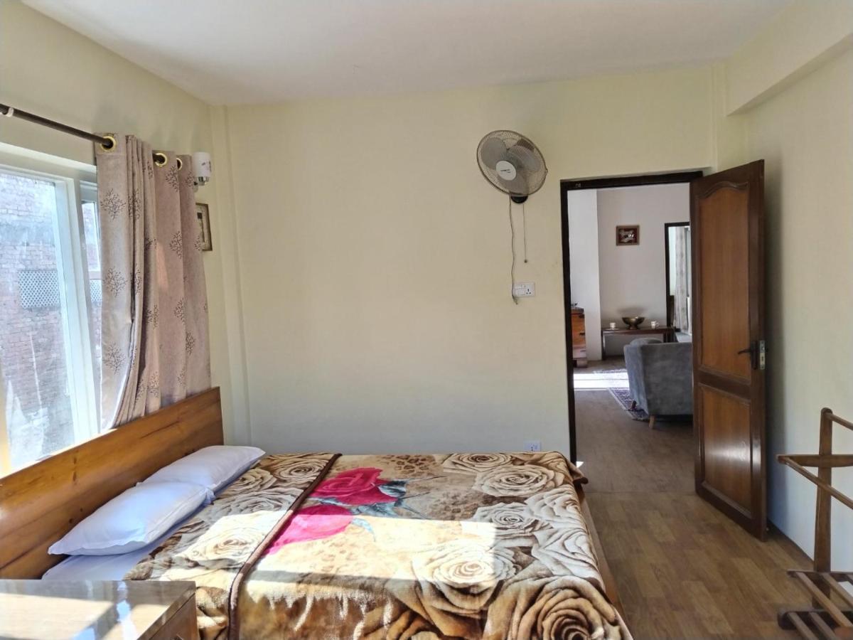 Rooftop Studio And 2Bhk Apartments In Kathmandu'S Most Happening Place Exteriör bild