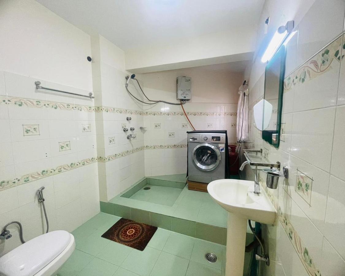 Rooftop Studio And 2Bhk Apartments In Kathmandu'S Most Happening Place Exteriör bild