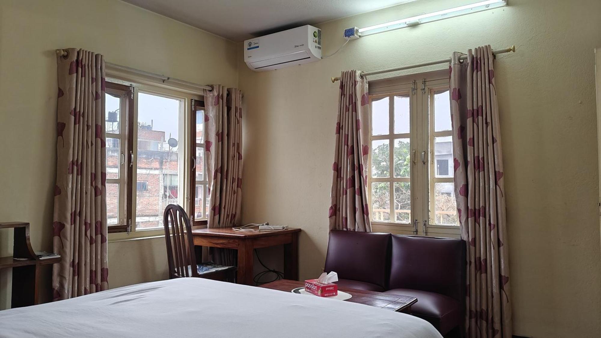 Rooftop Studio And 2Bhk Apartments In Kathmandu'S Most Happening Place Exteriör bild
